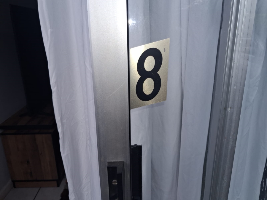 To Let 1 Bedroom Property for Rent in Gonubie North Eastern Cape